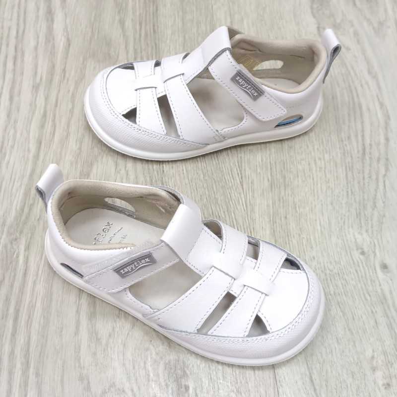 sandalia respetuosa zapy, color blanco. Calzado respetuoso infantil