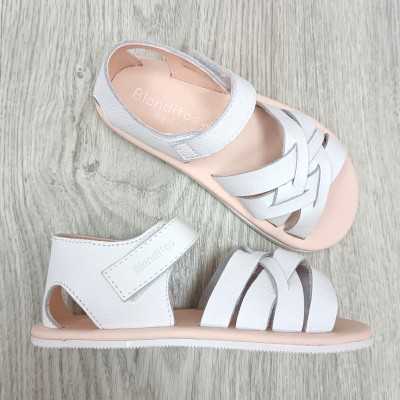 sandalia respetuosa blanditos. modelo selva color blanco. calzado respetuoso infantil